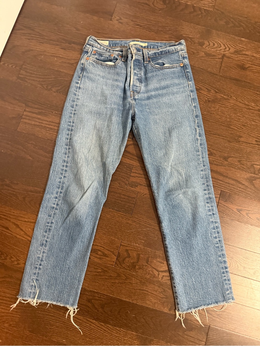 Levi Wedgie Straight Jeans Size 28